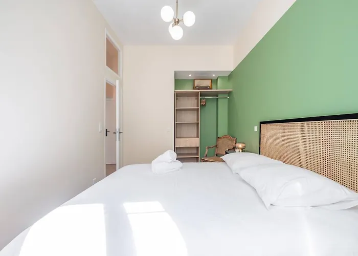 Magnifique - 2 - Coeur De Avec Balcon Apartament