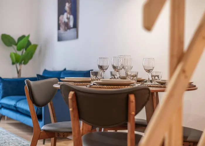 Magnifique - 2 - Coeur De Avec Balcon