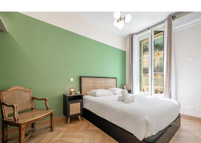 Magnifique - 2 - Coeur De Avec Balcon 公寓 尼斯